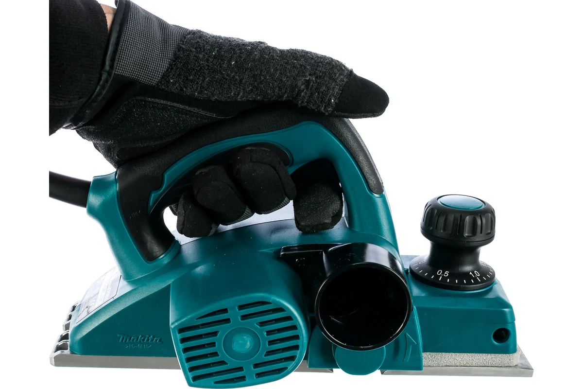 Рубанок makita KP0800 (82мм, 620Вт)