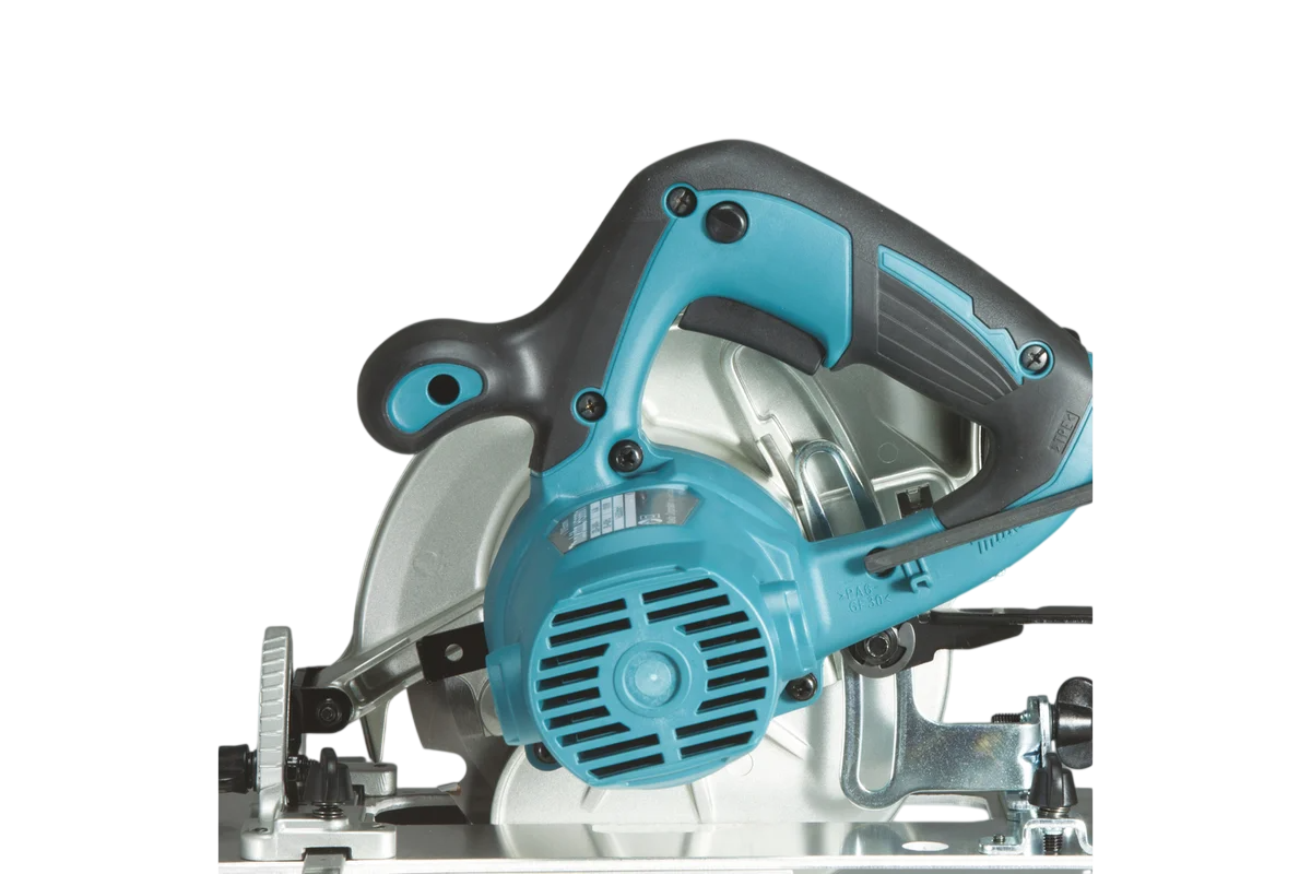 Дисковая пила циркулярная Makita HS6601, 20/30