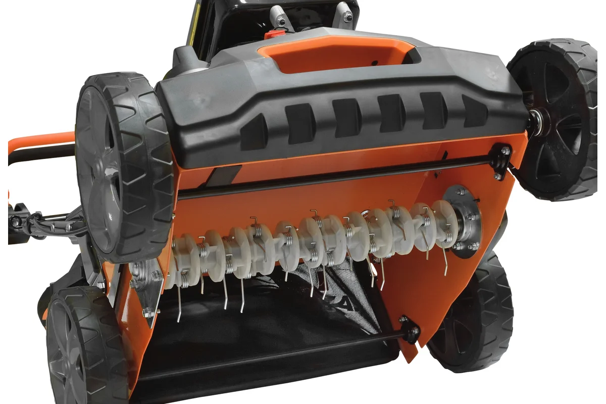 Скарификатор Аэратор бензиновый CARVER SR5240
